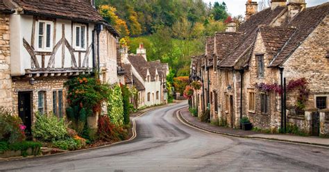 Cheap Flights to United Kingdom from $93 .